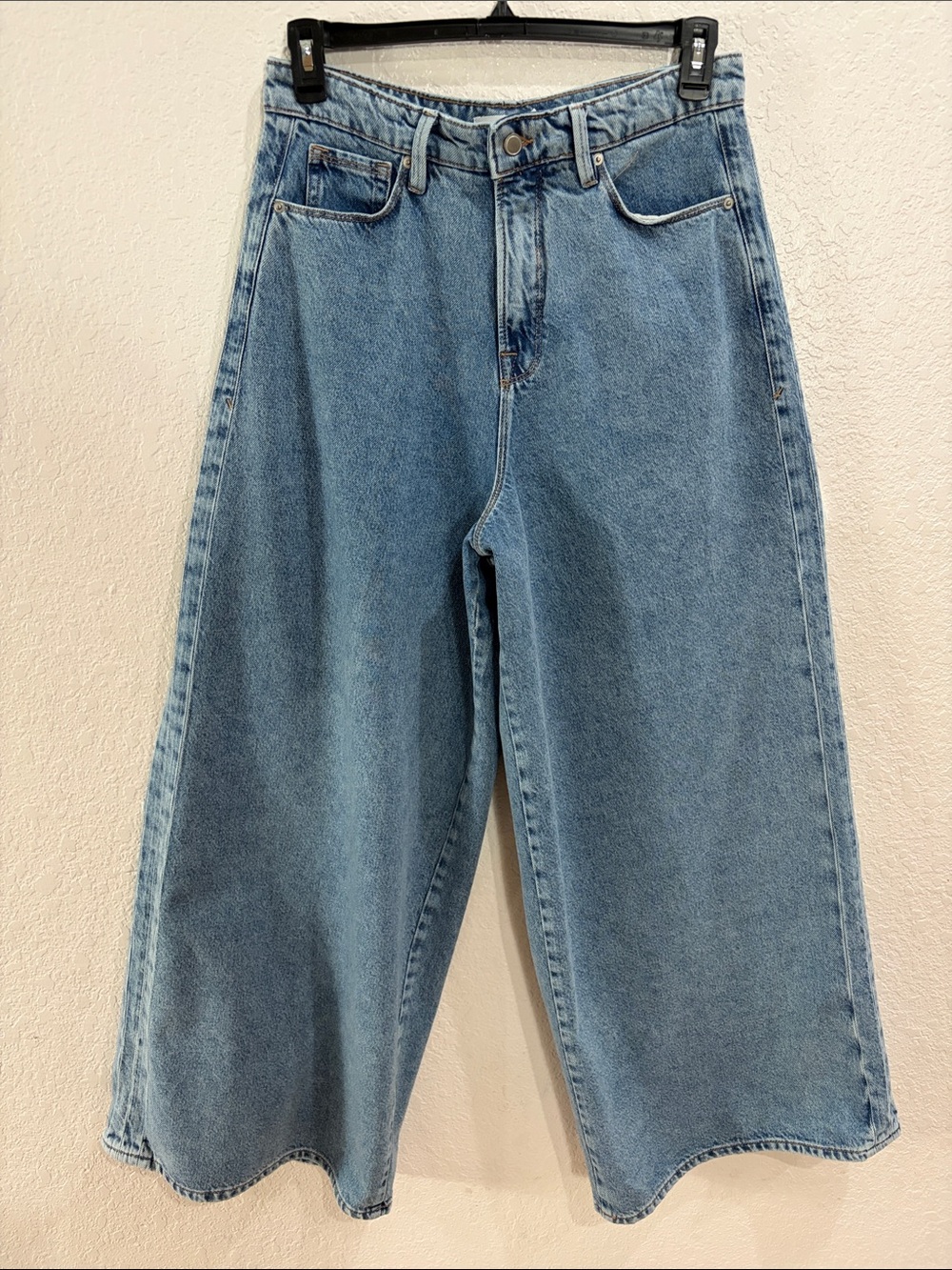 Good American,size 6/28,Women’s Paneled Wide Leg Blue Denim Jeans
